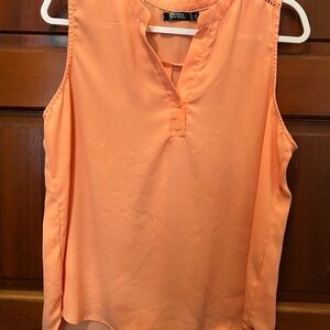 Cure Sleeveless V-Neck Camisole in Peach-Orange